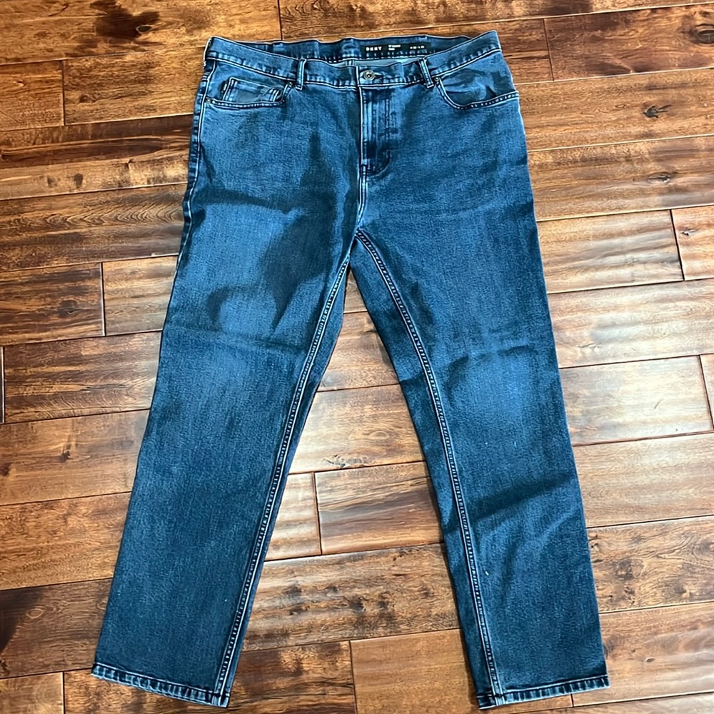 DKNY jeans 38x30